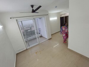 Room in 2 BHK Apartment at 3C Lotus Panache, Sector 110 – for Rent