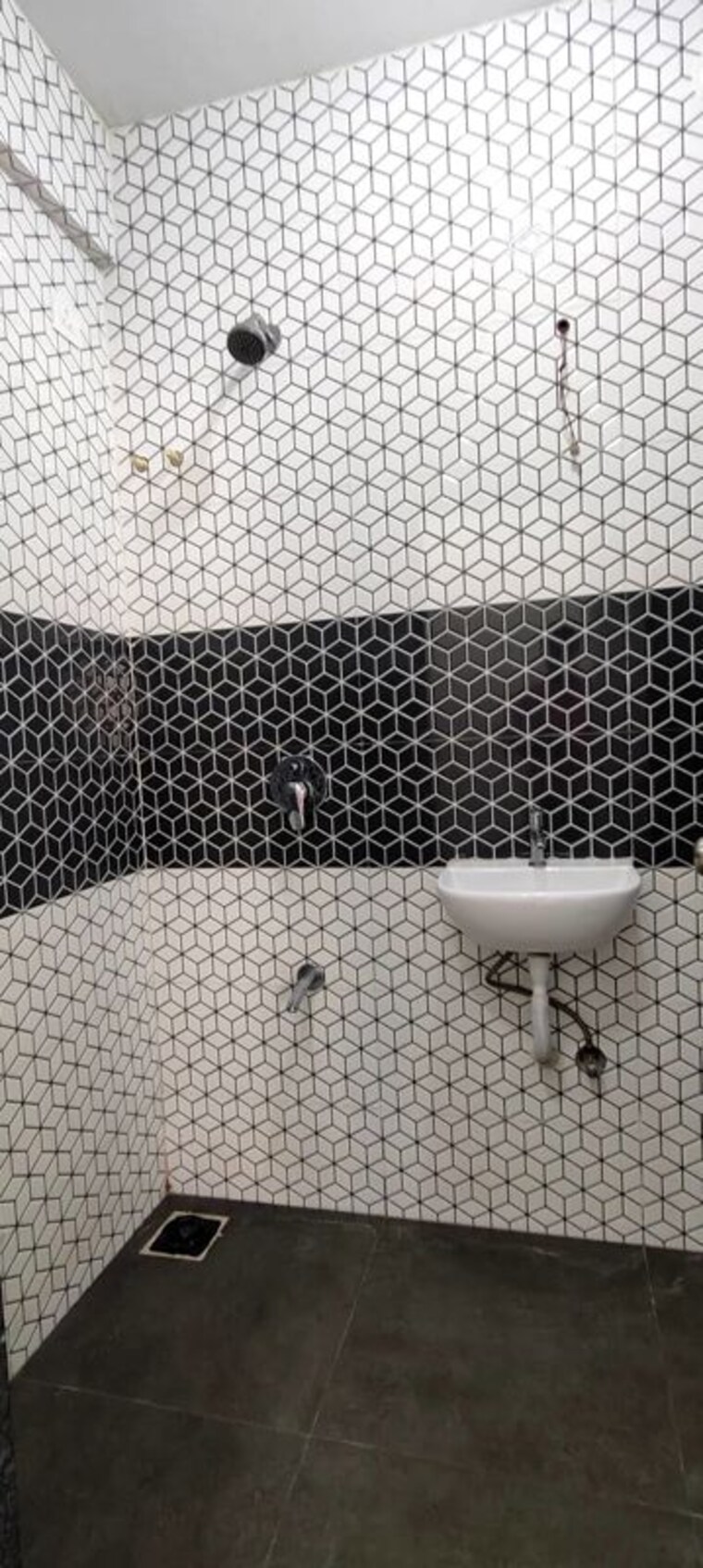 Bathroom, sainath-om-raja 2 Bedroom 700 Sq.Ft. Apartment In Bhandup West Mumbai 10483999