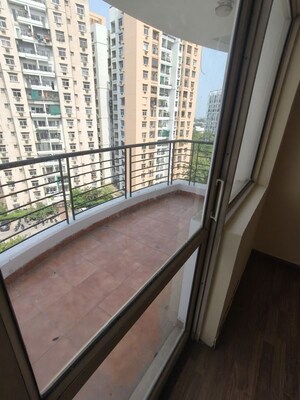 Balcony in 3 BHK Apartment at Omaxe Heights Gomti Nagar, Gomti Nagar – for Rent