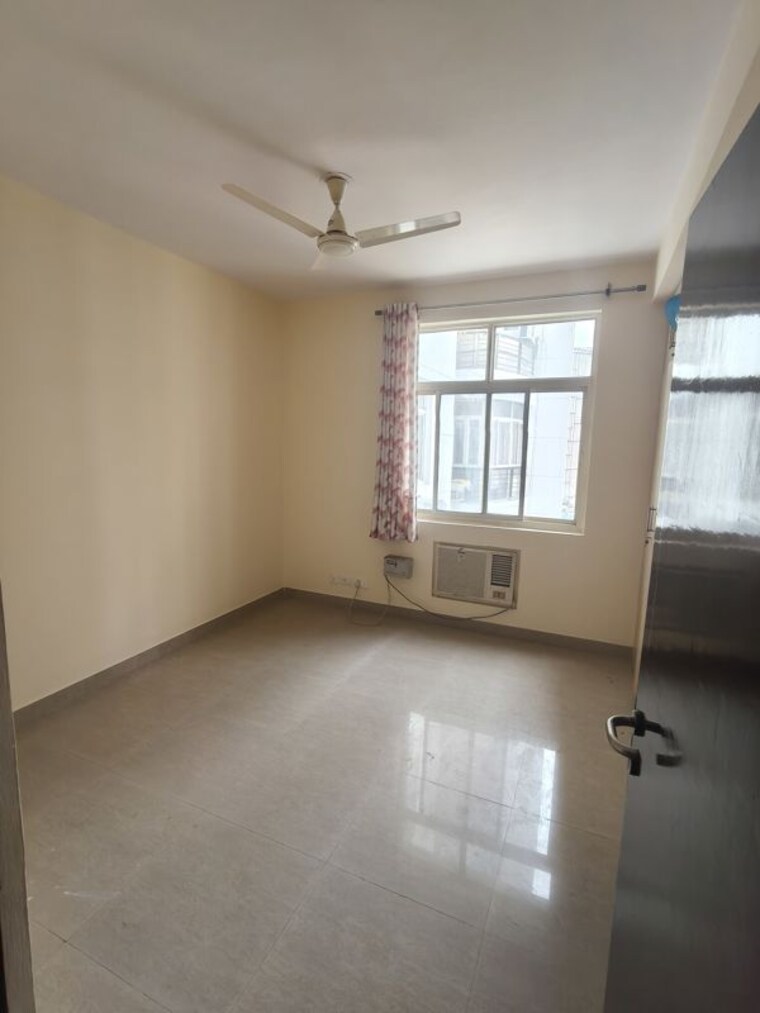 Room, omaxe-heights-gomti-nagar 3 Bedroom 1955 Sq.Ft. Apartment In Gomti Nagar Lucknow 10484002