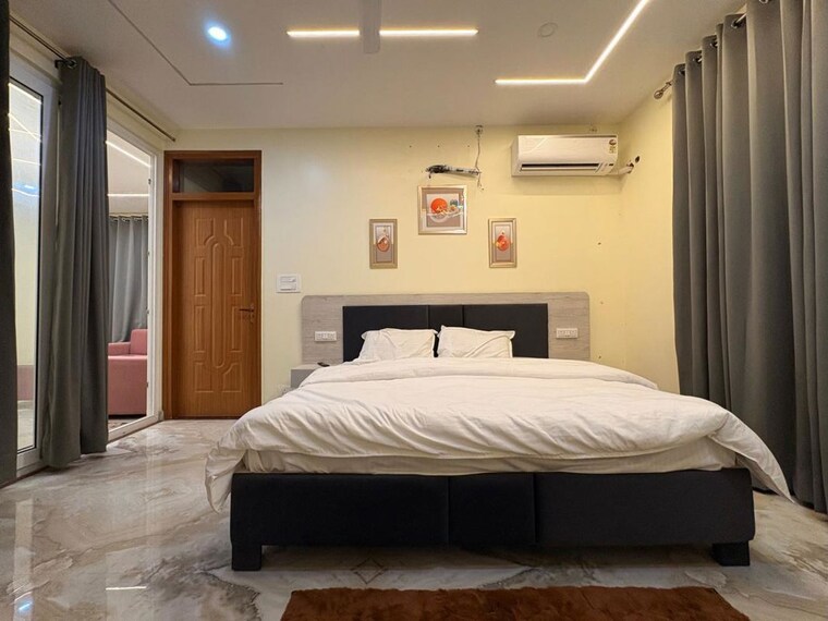 Bedroom, omaxe-the-palace 3 Bedroom 3050 Sq.Ft. Apartment In Gomti Nagar Lucknow 10484003