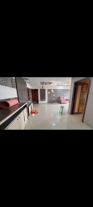 Furnished Amenities in 4 BHK Apartment at Kshitij CHS Sanpada, Sanpada – for Rent