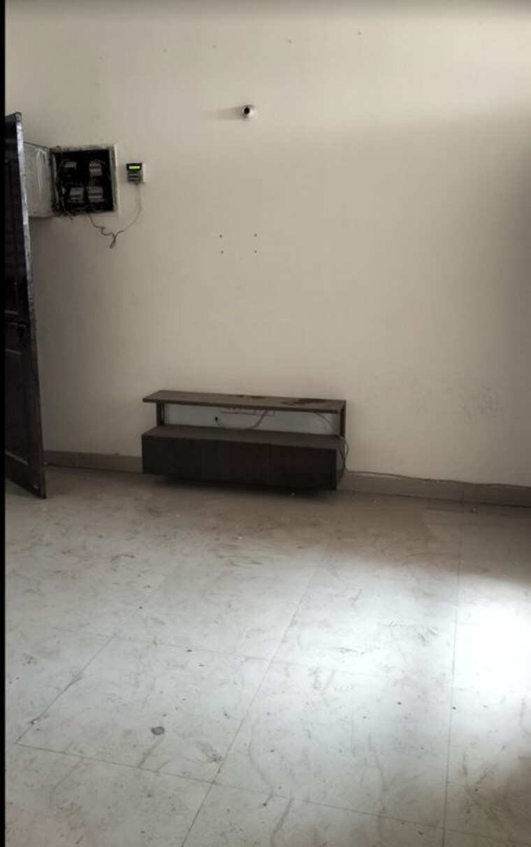 Room, srs-royal-hills 2.5 Bedroom 1133 Sq.Ft. Apartment In Sector 87 Faridabad 10484007