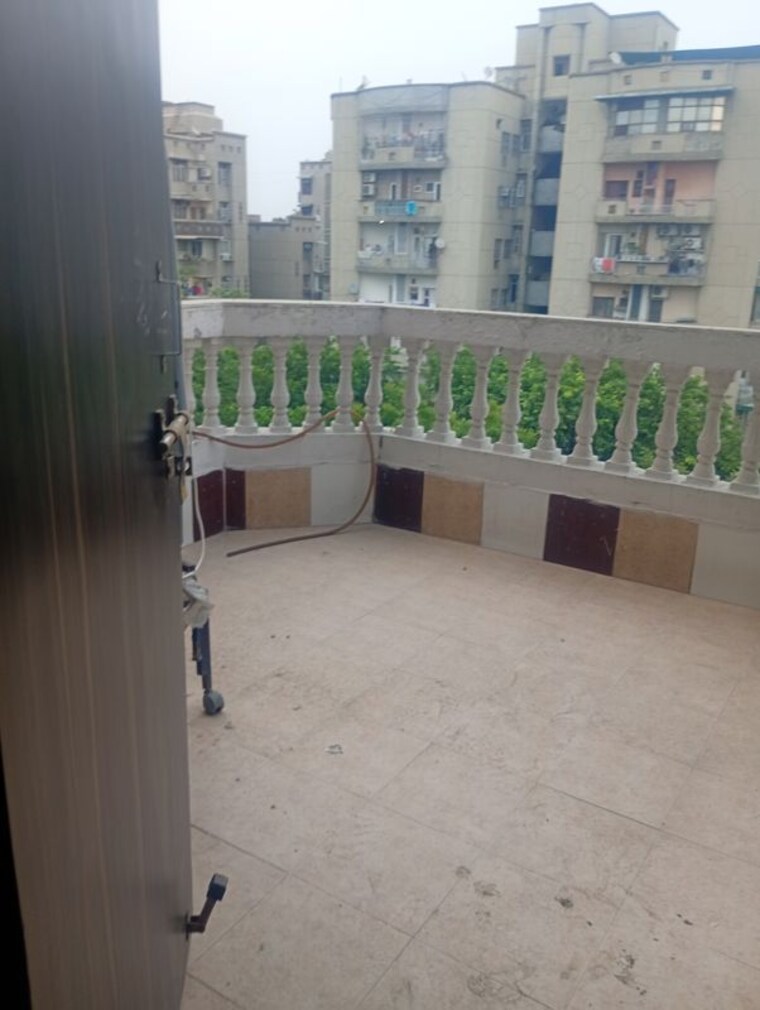 Balcony, sector 10 dwarka 4 Bedroom 2100 Sq.Ft. Apartment In Sector 10 Dwarka Delhi 10484010