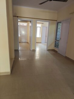2 BHK + Store Room Builder Floor For Rent in Unitech Arcadia