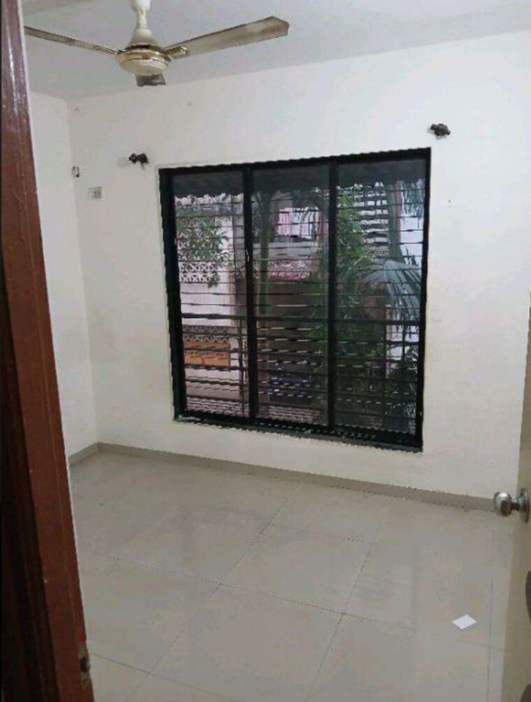 Room, orange-orchid 1 Bedroom 650 Sq.Ft. Apartment In Taloja Navi Mumbai 10484026