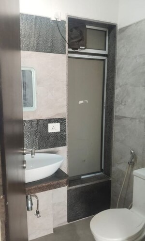 Bathroom in 3.5 BHK Apartment at Acme Ozone, Manpada – for Rent