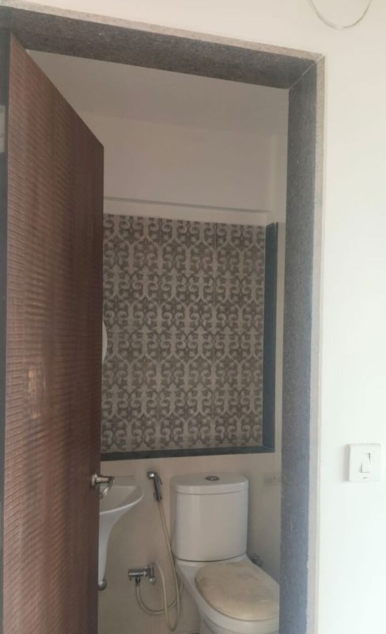 Bathroom, acme-ozone 3.5 Bedroom 1300 Sq.Ft. Apartment In Manpada Thane 10484048