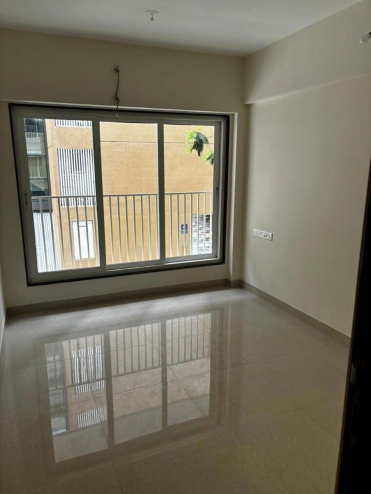 Bedroom, crystal-hitendra-dhamm-shabha-chs 2 Bedroom 678 Sq.Ft. Apartment In Goregaon West Mumbai 10484055