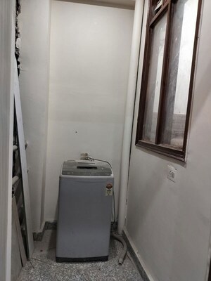 Bathroom in 2 BHK Builder Floor at Sector 47 – for Rent