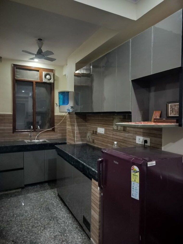 Kitchen, sector 47 2 Bedroom 1200 Sq.Ft. Builder Floor In Sector 47 Gurgaon 10484053