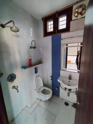 Bathroom in 2 BHK Builder Floor at Sector 47 – for Rent