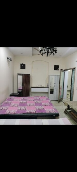 Bedroom in  Pg at Sector 37 – for Rent