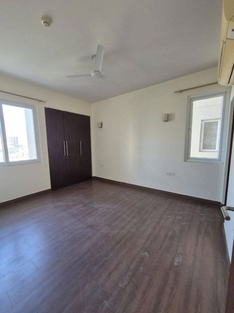 Room, godrej-nature-plus 3 Bedroom 1950 Sq.Ft. Apartment In Sohna Sector 33 Gurgaon 10484030
