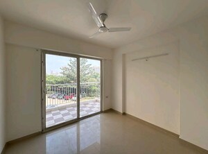 Room in 2 BHK Apartment at Shree Vardhman Green Court, Sector 90 – for Rent