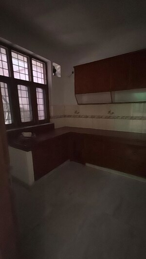 Kitchen in 4 BHK Builder Floor at Sector 47 – for Rent