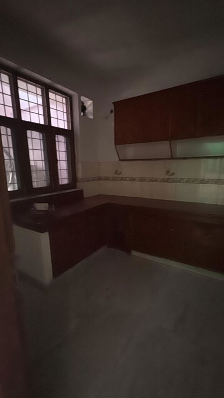 Kitchen, sector 47 4 Bedroom 2250 Sq.Ft. Builder Floor In Sector 47 Gurgaon 10484088