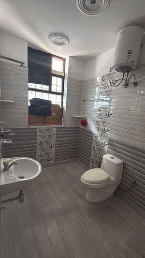 Bathroom in 4 BHK Builder Floor at Sector 47 – for Rent