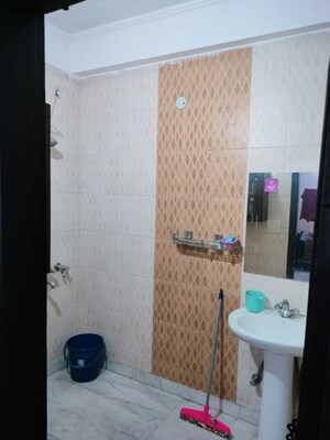 Bathroom in 2 BHK Builder Floor at Sector 47 – for Rent