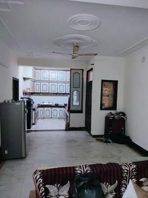 Living Room in 2 BHK Builder Floor at Sector 47 – for Rent