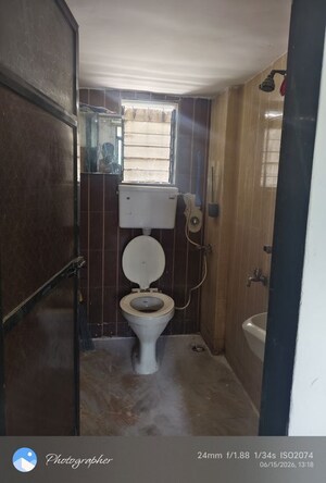 Bathroom in 1 BHK Builder Floor at Dombivli East – for Rent