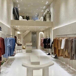 Team Area in  Showroom at Goldwins – for Rent