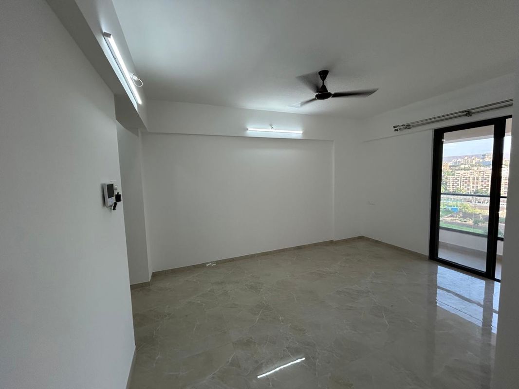2 BHK 1100 Sq.Ft. Apartment in Salarpuria H And M Royal