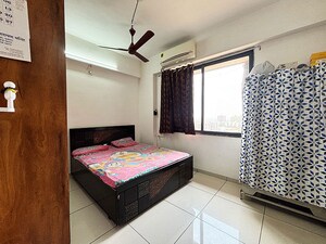 Bedroom in 2 BHK Apartment at Ellisbridge – for Sale