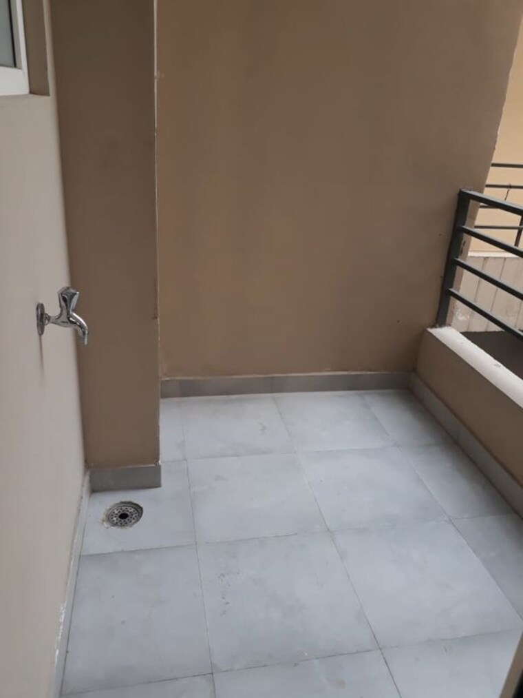 Room, bliss-orra 3 Bedroom 1800 Sq.Ft. Apartment In Ambala Highway Zirakpur 10484286