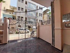  Pg – Exterior View View at Sector 31 - for Rent