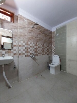 Bathroom in  Pg at Sector 31 – for Rent