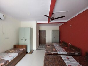 Room in  Pg at Sector 31 – for Rent