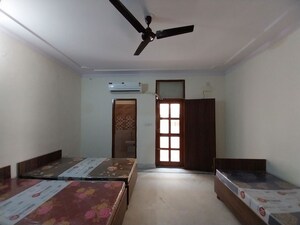 Bedroom in  Pg at Sector 31 – for Rent