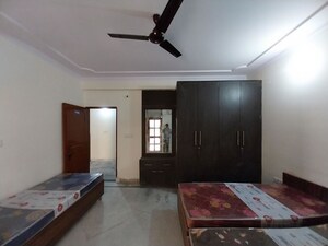 Bedroom in  Pg at Sector 31 – for Rent