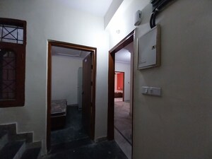 Building Lobby in  Pg at Sector 31 – for Rent