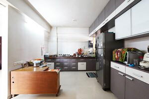 Kitchen in 3.5 BHK Apartment at Ellisbridge – for Sale