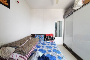 Bedroom in 3.5 BHK Apartment at Ellisbridge – for Sale
