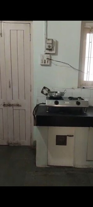 Kitchen in 1 BHK Independent House at Ambawadi – for Rent