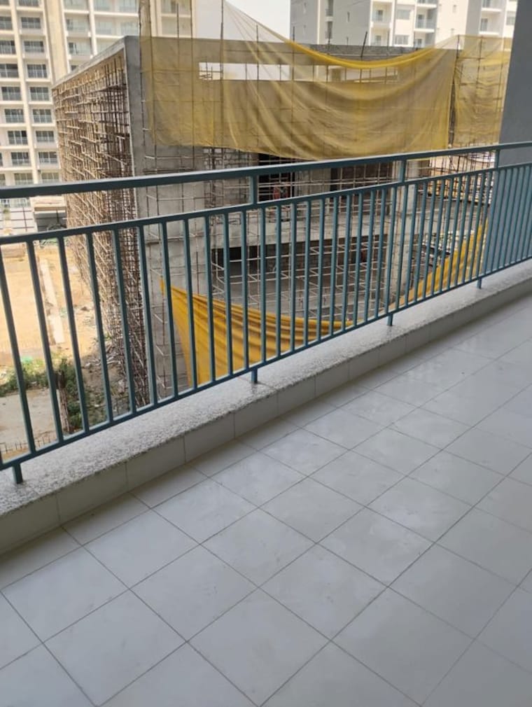 Balcony, godrej-air-sector-85 2 Bedroom 1406 Sq.Ft. Apartment In Sector 85 Gurgaon 10484323
