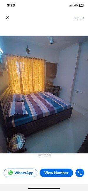 Bedroom in 3.5 BHK Apartment at Thane West – for Rent