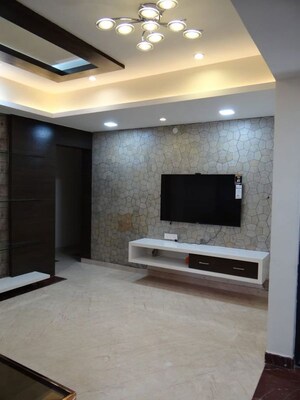 Room in 6+ BHK Independent House at Sector 14 – for Sale