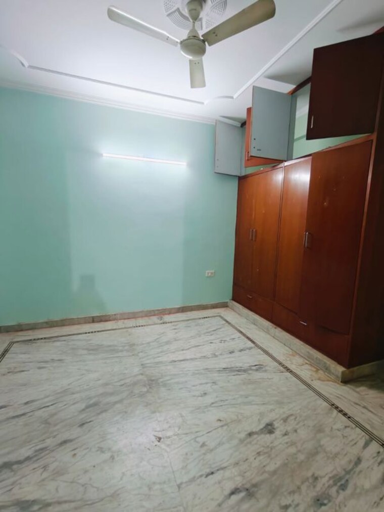 Room, sector 46 2 Bedroom 981 Sq.Ft. Apartment In Sector 46 Gurgaon 10484381