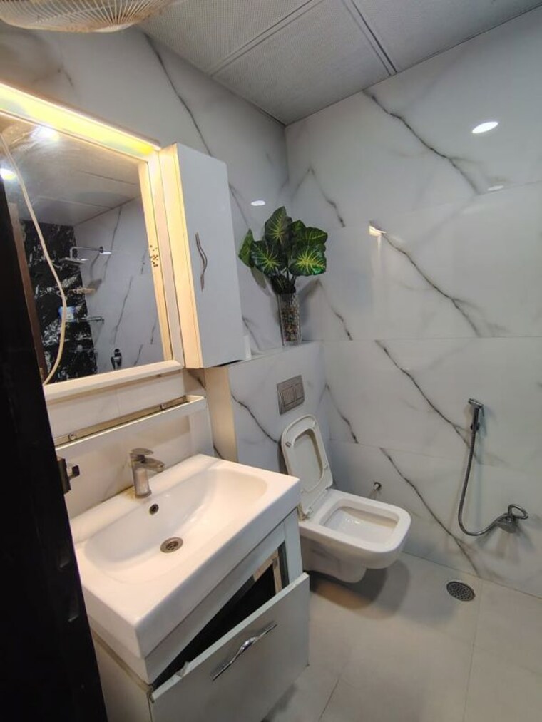 Team Area, sector 23 2 Bedroom 850 Sq.Ft. Builder Floor In Sector 23 Gurgaon 10484397