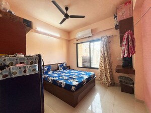 Bedroom in 2 BHK Apartment at Ellisbridge – for Sale