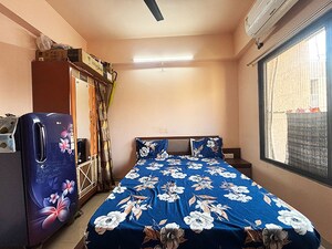 Bedroom in 2 BHK Apartment at Ellisbridge – for Sale