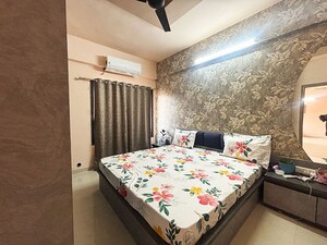 Bedroom in 2 BHK Apartment at Ellisbridge – for Sale