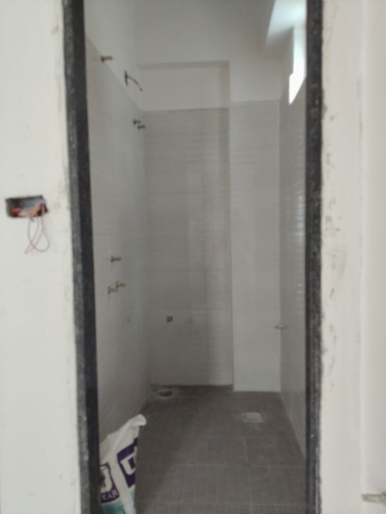 Bathroom, kondapur Commercial Showroom 4300 Sq.Ft. In Kondapur Hyderabad 10484426
