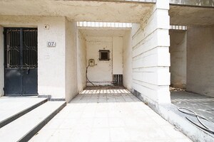 Building Lobby in 4 BHK Independent House at Ellisbridge – for Sale