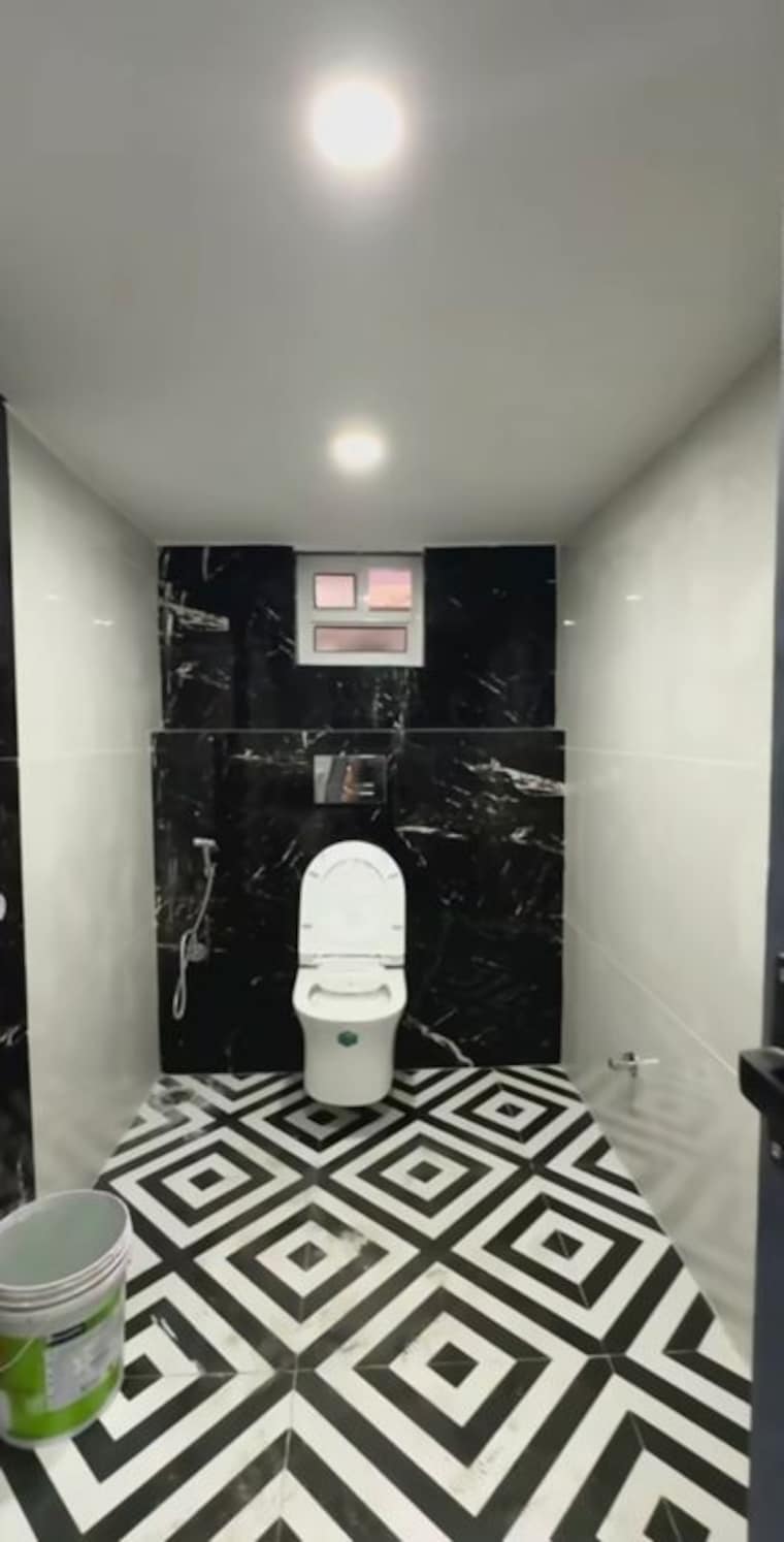 Bathroom, saket nagar 3 Bedroom 900 Sq.Ft. Apartment In Saket Nagar Indore 10484549