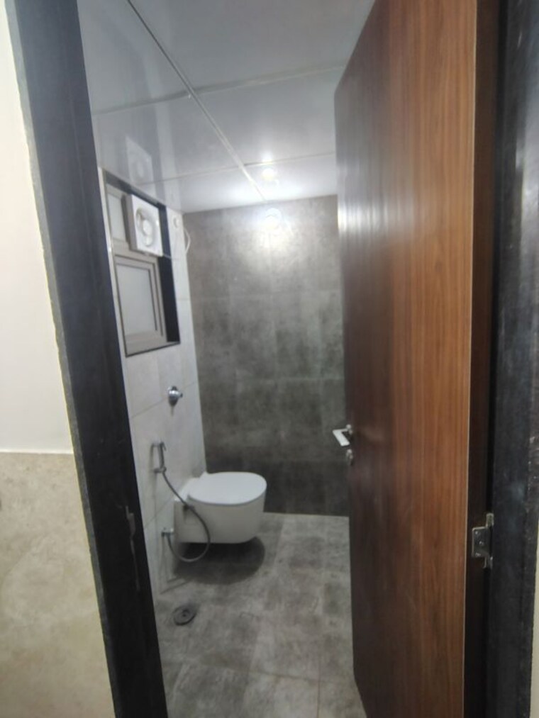 Bathroom, choice-que-914 2 Bedroom 800 Sq.Ft. Apartment In Keshav Nagar Pune 10484550